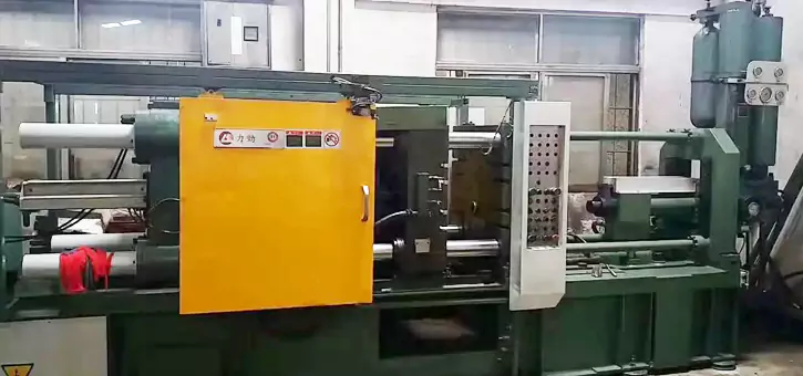 Fresatura CNC a 4 assi