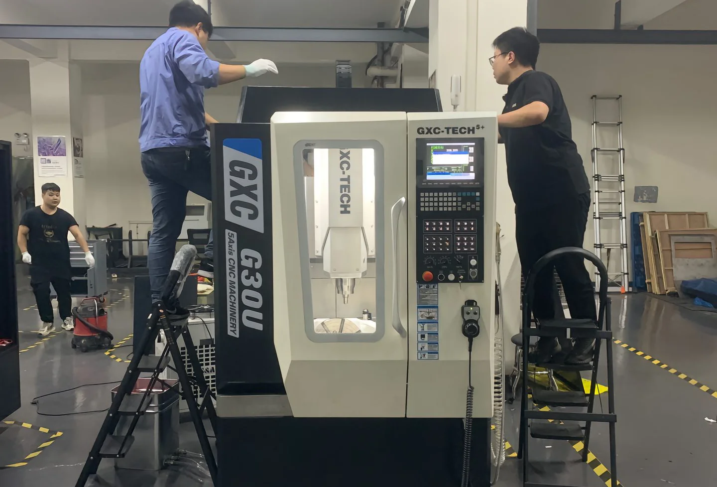 5-Achsen-CNC-Maschine